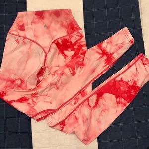 Balance Cloud legging in pink tie dye